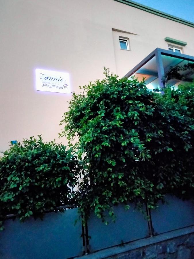 Zannis Hotel Ретимно Екстериор снимка