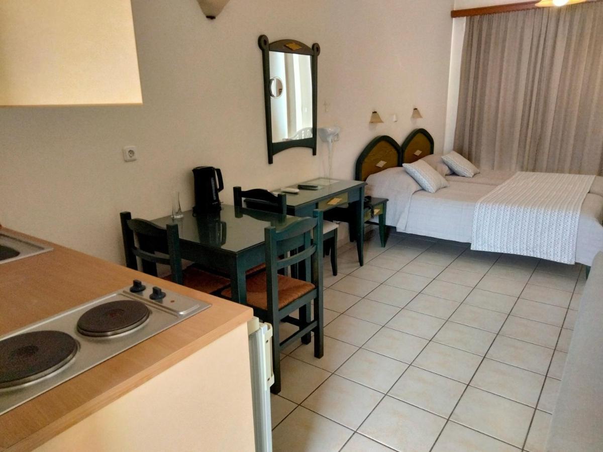 Zannis Hotel Ретимно Екстериор снимка