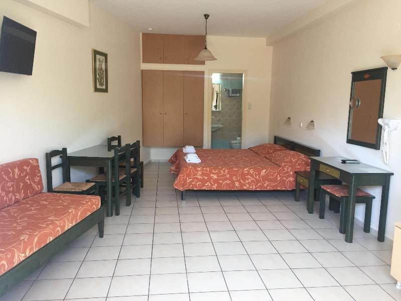 Zannis Hotel Ретимно Екстериор снимка