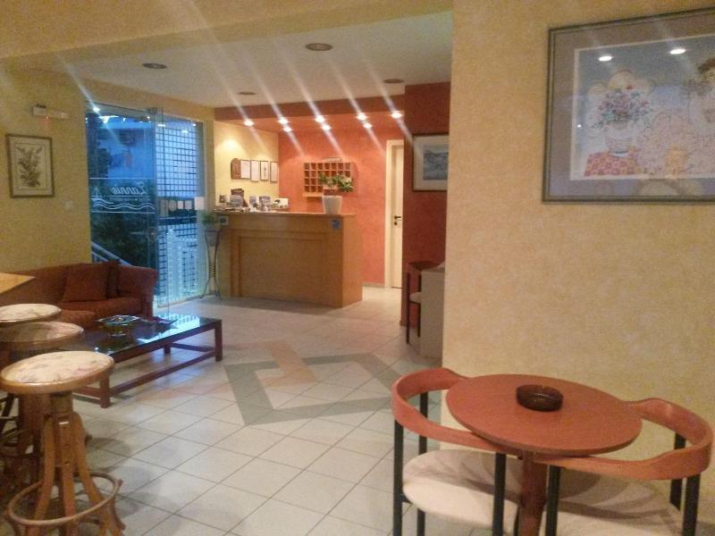 Zannis Hotel Ретимно Екстериор снимка