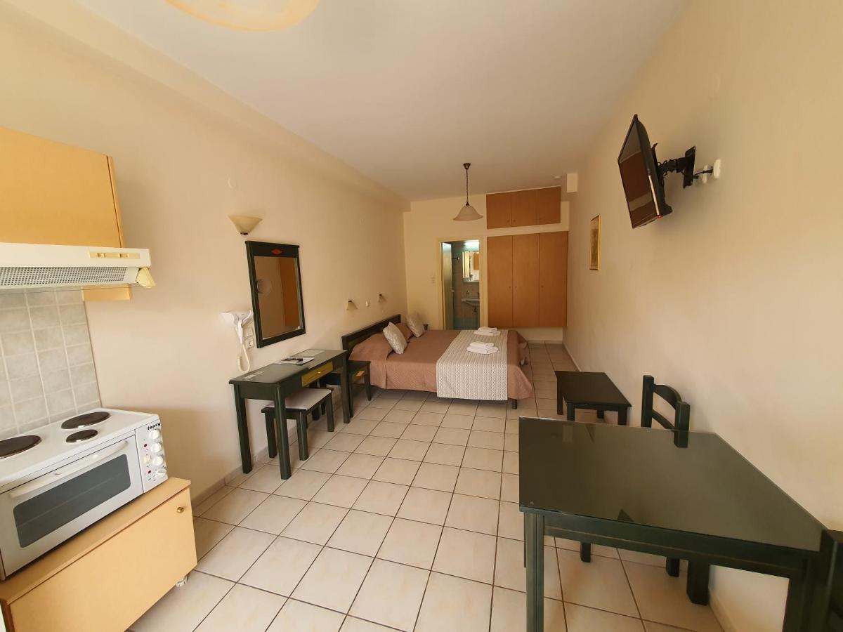 Zannis Hotel Ретимно Екстериор снимка