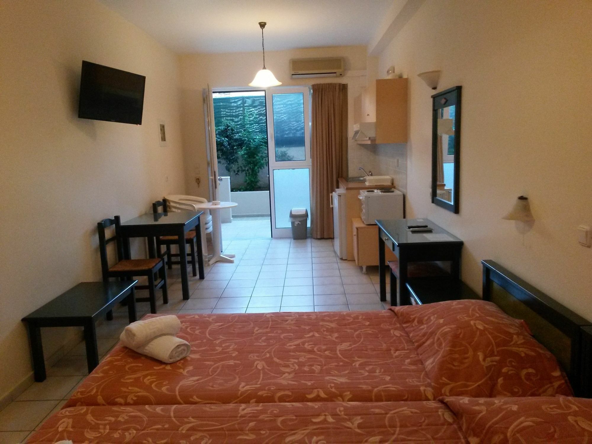 Zannis Hotel Ретимно Екстериор снимка